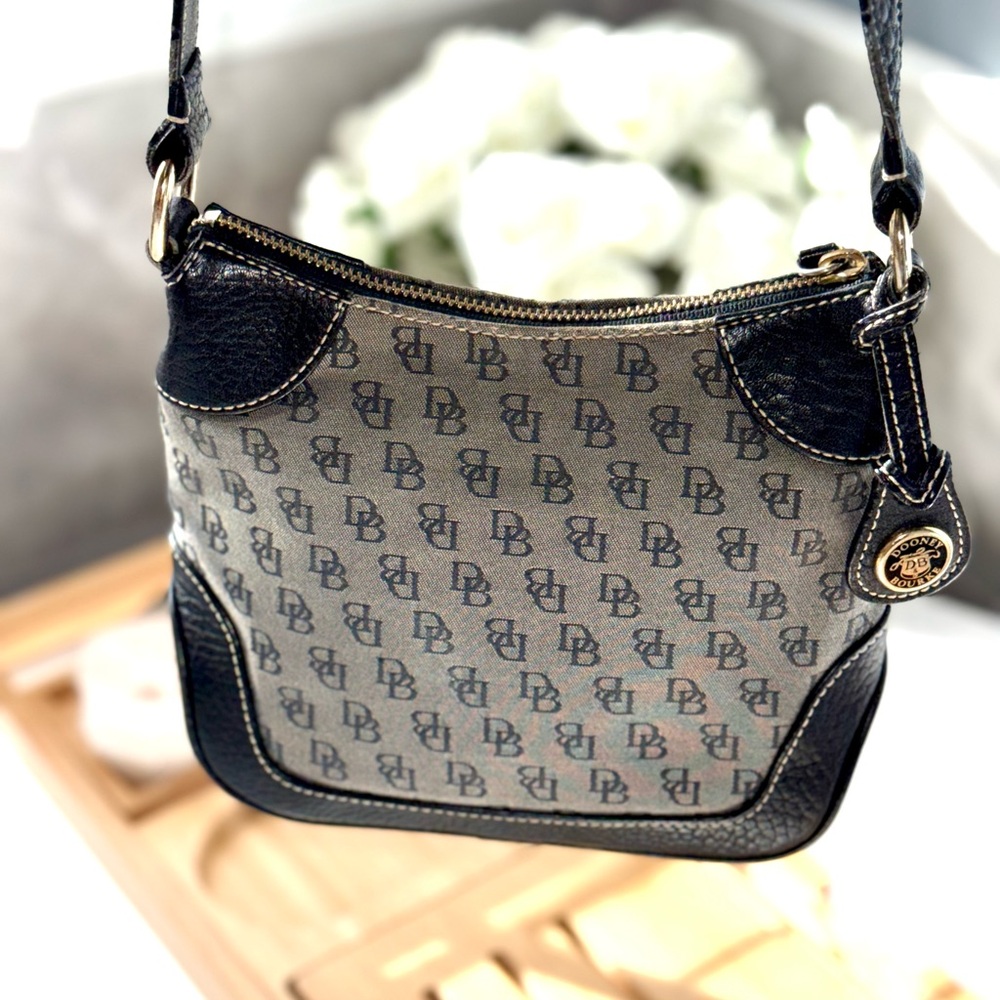 Dooney & Bourke Black Shoulder Bag with Cream Stitching